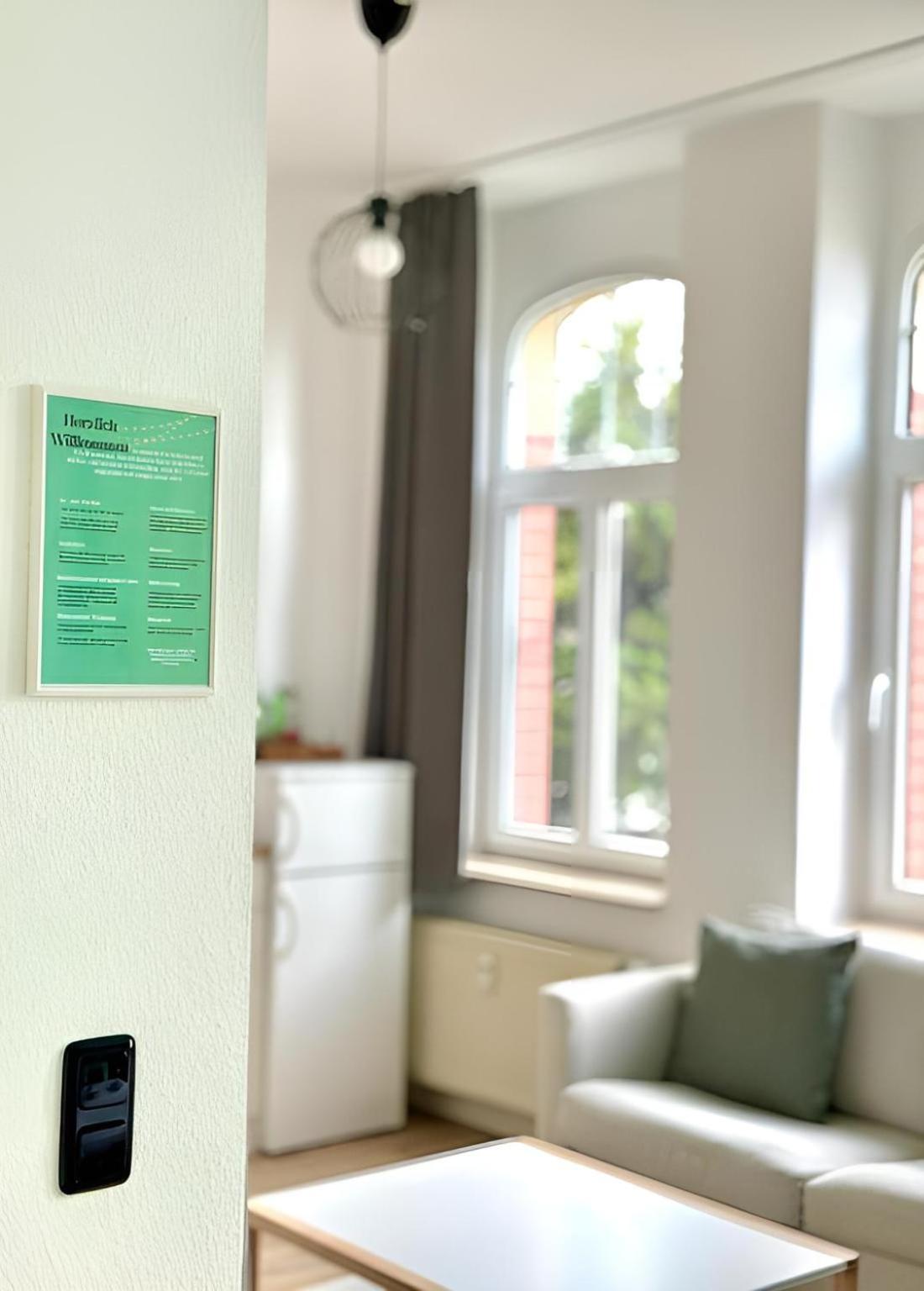 Raha Apartments - Modernes Studio-Apartment - Hbf - Gratis Parkplatz แอร์ฟวร์ท ภายนอก รูปภาพ