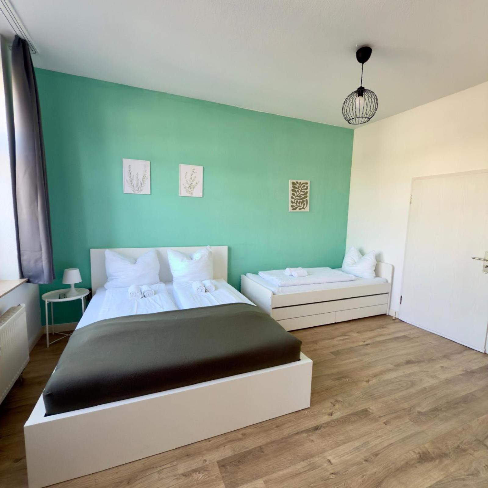 Raha Apartments - Modernes Studio-Apartment - Hbf - Gratis Parkplatz แอร์ฟวร์ท ภายนอก รูปภาพ